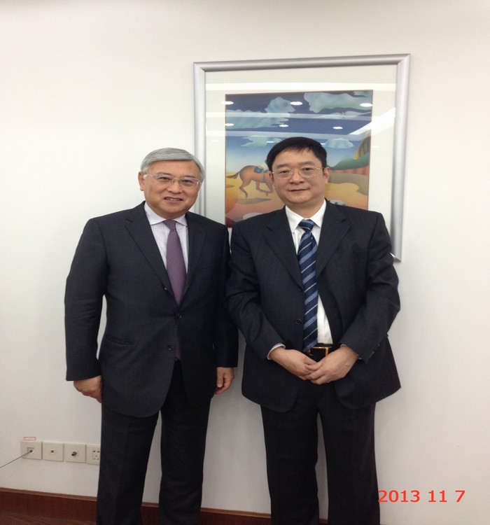 蔡建新總經(jīng)理與吳羽株式會社社長的友好會談